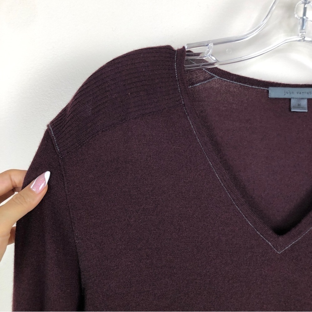 John Varvatos burgundy v-neck 100% merino wool sweater - Picture 6 of 11